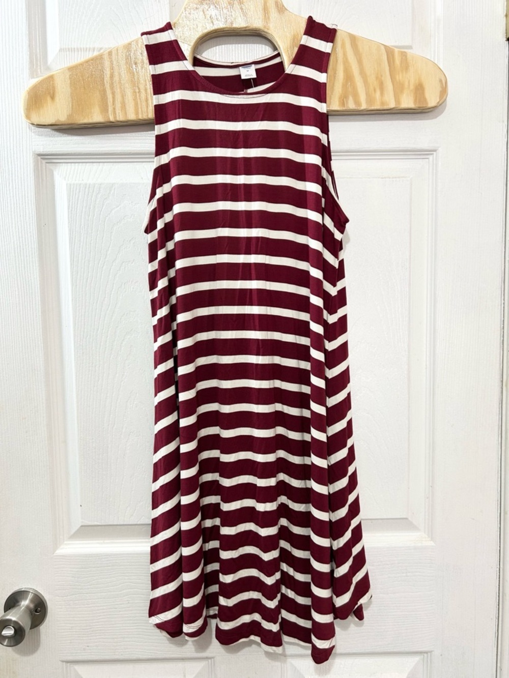 Old Navy Sleeveless Knit Swing Dress Red White Stripe Size Medium NWT